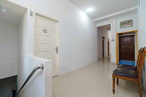 RedDoorz Syariah near Stasiun Kereta Api Kisaran