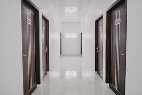 RedDoorz Syariah near Transmart Lampung