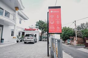 RedDoorz Syariah near Transmart Lampung