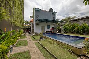 RedDoorz near Exit Toll Nusa Dua