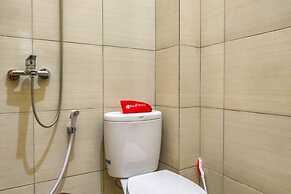 RedDoorz Syariah near Kebon Rojo Park Blitar