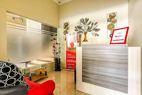 RedDoorz Syariah @ Kertomenanggal Surabaya