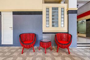 RedDoorz Syariah @ Kertomenanggal Surabaya