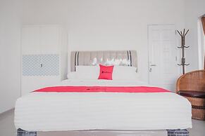 RedDoorz Syariah near Arafah Hospital Jambi