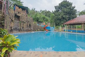 RedDoorz Resort Syariah @ Batu Apung Purwakarta