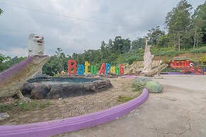 RedDoorz Resort Syariah @ Batu Apung Purwakarta