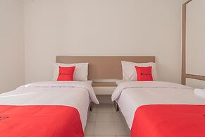 RedDoorz Apartment @ Emerald Towers Bandung