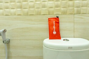 RedDoorz near Benteng Van Den Bosch