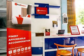 RedDoorz near Benteng Van Den Bosch