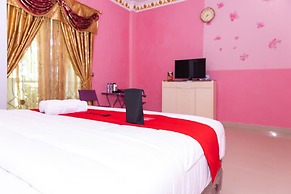 RedDoorz Premium @ Sea Residence Manado