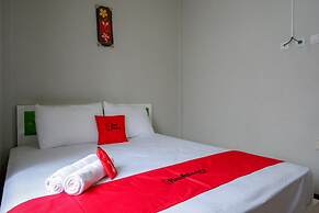 RedDoorz Syariah near Komplek Candi Arjuna Dieng