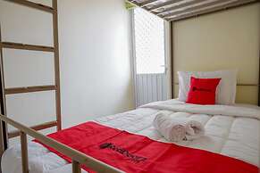 RedDoorz Hostel near Kota Lama Semarang