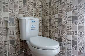 RedDoorz Hostel near Kota Lama Semarang