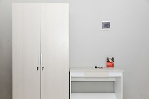 RedDoorz Plus near Transmart Kairagi Dua Manado