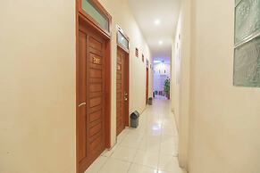 RedDoorz @ Haraito Tarutung