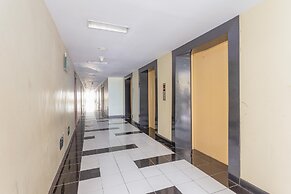 RedDoorz Apartment @ Gateway Cicadas