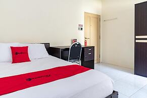 RedDoorz Syariah near Jalan A Yani KM 8 Citraland