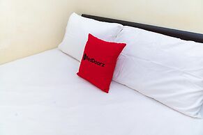 RedDoorz Syariah near Jalan A Yani KM 8 Citraland