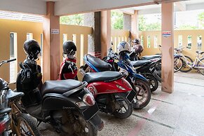 RedDoorz Syariah near Jalan A Yani KM 8 Citraland