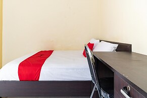 RedDoorz Syariah near Jalan A Yani KM 8 Citraland