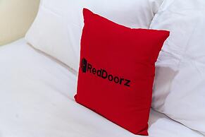 RedDoorz Syariah near Jalan A Yani KM 8 Citraland