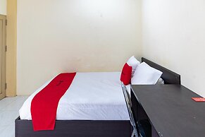 RedDoorz Syariah near Jalan A Yani KM 8 Citraland