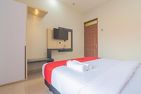 RedDoorz Plus near Taman Budaya Samarinda