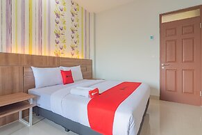 RedDoorz Plus near Taman Budaya Samarinda
