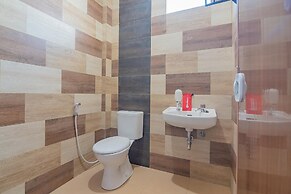 RedDoorz Plus near Taman Budaya Samarinda