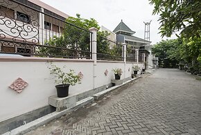 KoolKost Syariah near UPN Veteran