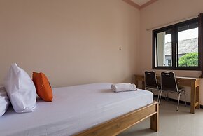 KoolKost Syariah near UPN Veteran