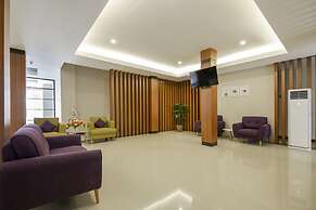 RedDoorz Plus near Ronggowarsito Museum Semarang