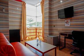 RedDoorz near Kendari Beach 2