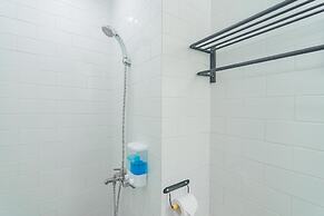 RedDoorz Premium @ Hotel Hebat