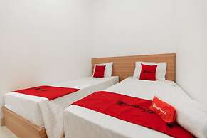 RedDoorz @ Graha Cemerlang Maros