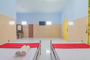 RedDoorz Syariah @ Tambak Mekar Street Subang