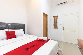 RedDoorz @ Medan Johor