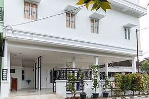 RedDoorz @ Medan Johor