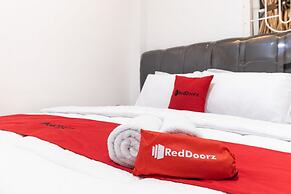 RedDoorz @ Medan Johor