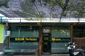 RedDoorz @ MT Haryono Street Waingapu