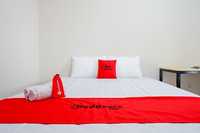 RedDoorz near Pacific Mall Tegal 2