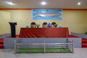 RedDoorz near Citraland Waterpark Kendari