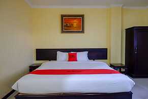 RedDoorz near Citraland Waterpark Kendari