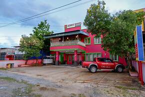 RedDoorz near Citraland Waterpark Kendari