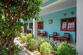 RedDoorz Plus Syariah near Stasiun Pekalongan 2