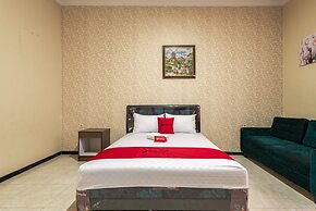 RedDoorz Syariah near Gajayana Stadium Malang