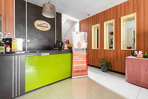 RedDoorz Syariah @ Soekarno Hatta Indah 2