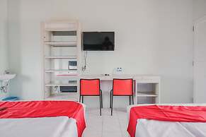 RedDoorz @ Jalan Pangeran Antasari Lampung 2