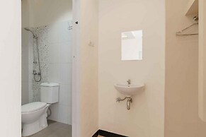 RedDoorz Plus near Millenium ICT Centre Medan 2