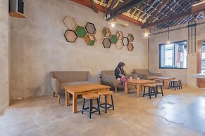 RedDoorz near Alun-Alun Garut